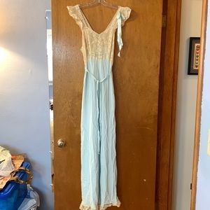 Vintage Lady Leonora rayon nightgown sz 36 light blue
